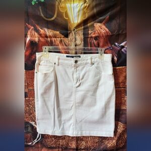 IZOD TAN KAHKI just right skirt size 10